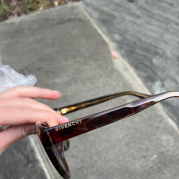 Brand new GIVENCHY Gv 7068/S Sunglasses - Picture 3 of 7